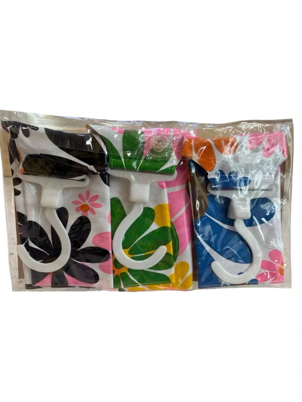New in Package Vintage Plastic Blow Up Hangers Floral MOD‎ 60s Style Barbie